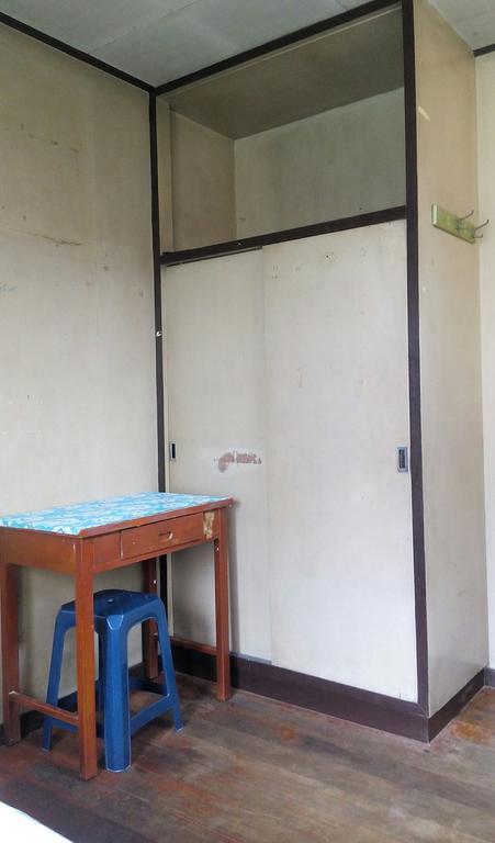 Anurak Guesthouse Bangkok Dış mekan fotoğraf